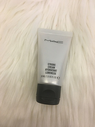 Mac Strobe Cream 