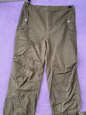 Yeşil paraşüt pantolon