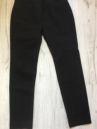 34 Beden Mango siyah pantolon