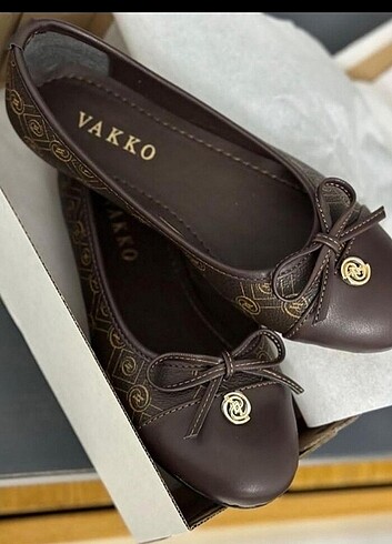 Vakko Vakko babet