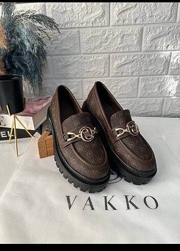 39 Beden Vakko lofer ayakkabı modeli