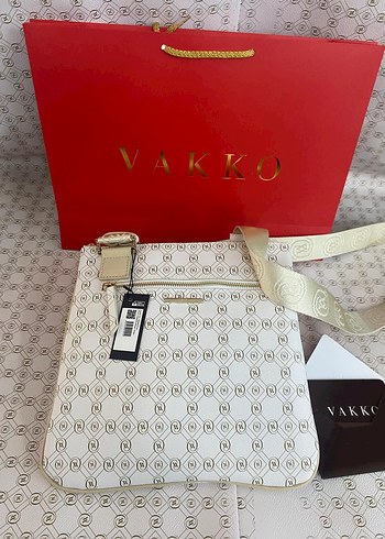  Beden Vakko Kadın Siyah Deri postacı Omuz Çantası