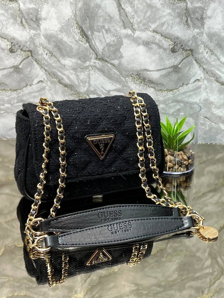 gues Siyah Zincir Detaylı Kadın Çanta - Görsel 2