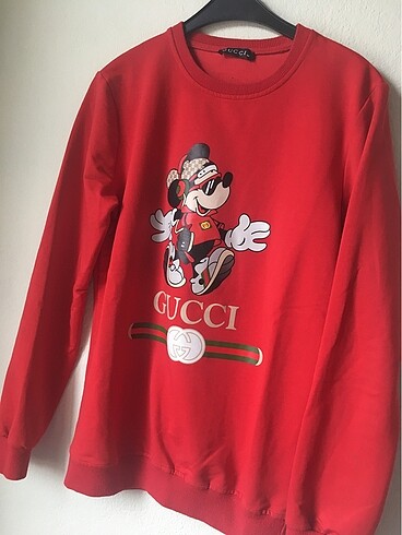 Gucci ürün geniş kalıp
