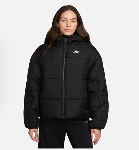 Nike mont hiç giyilmedi etiketli