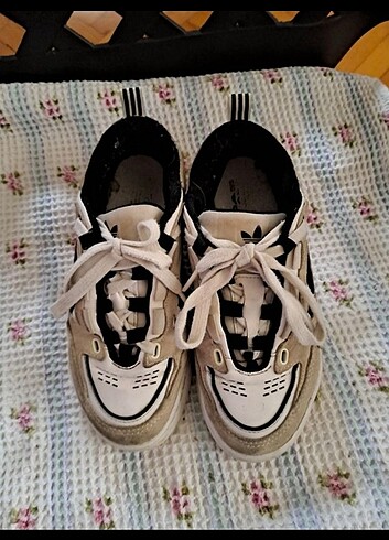 37 Beden adi2000 sneaker
