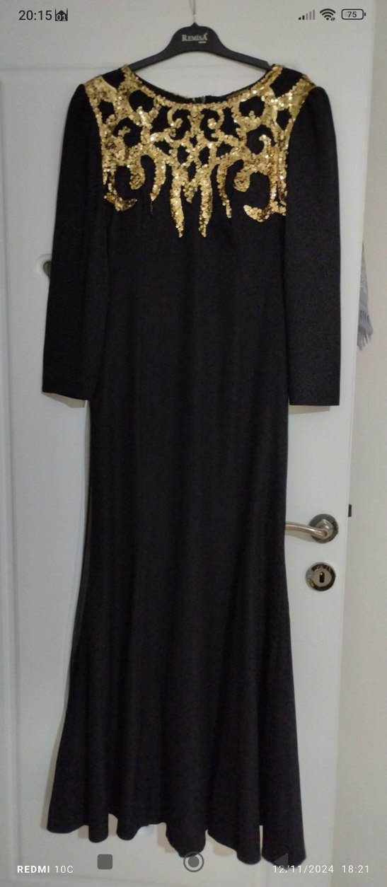 Uzun Kollu, Halter Yaka, Altın Renkli A Kesim Gelinlik - Görsel 3