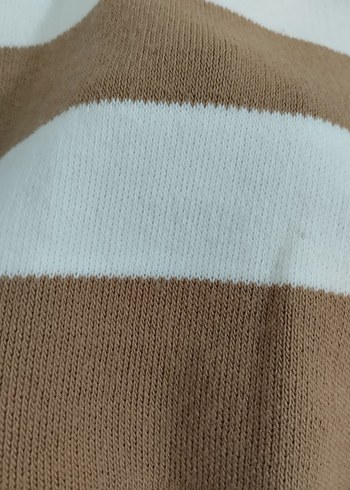 Düğmeli Bej Kadın Kısa Hırka - Görsel 2