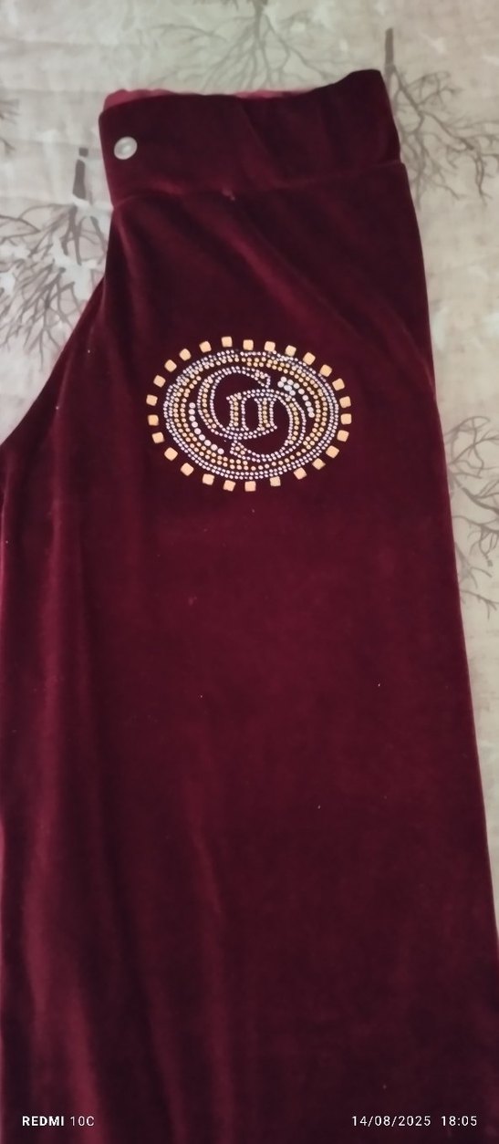 Bordo Pul Detaylı Kadın Sweatshirt Takımı - Görsel 3