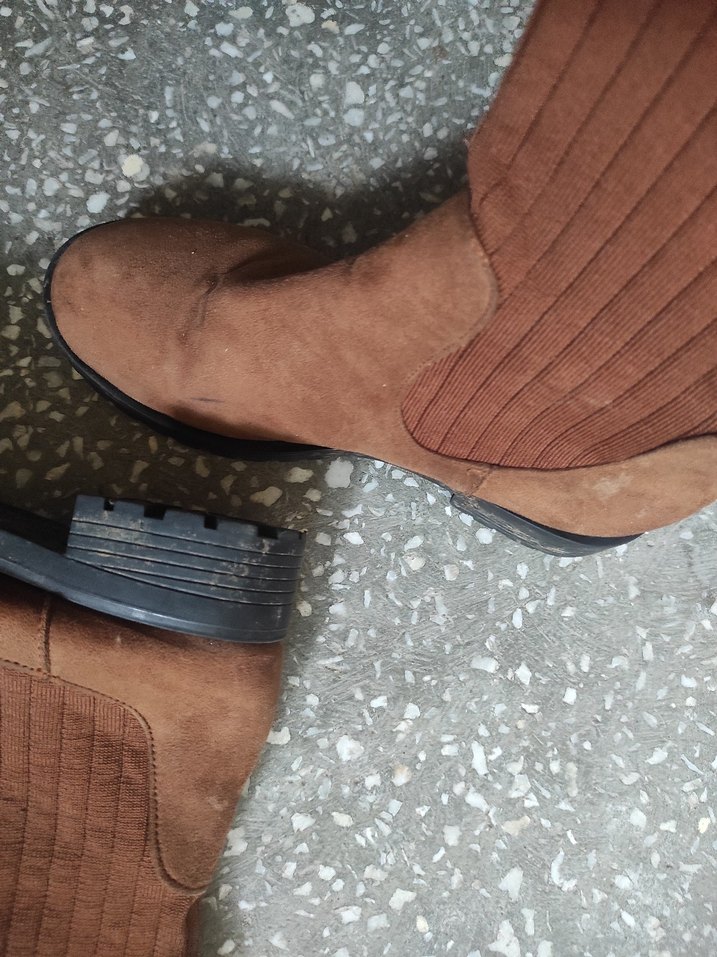 Kahverengi Süet Nakışlı Kadın Diz Boyu Bot - Görsel 3