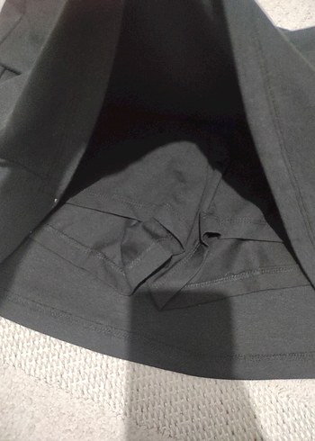 Siyah Mini katlamalı etek - Görsel 3