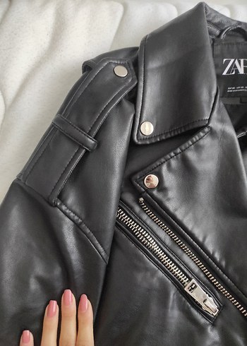 Zara Siyah Deri Biker Ceket - Görsel 2
