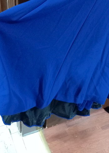 Mavi İşlemeli Uzun Kadın Abiye Elbise - Görsel 6