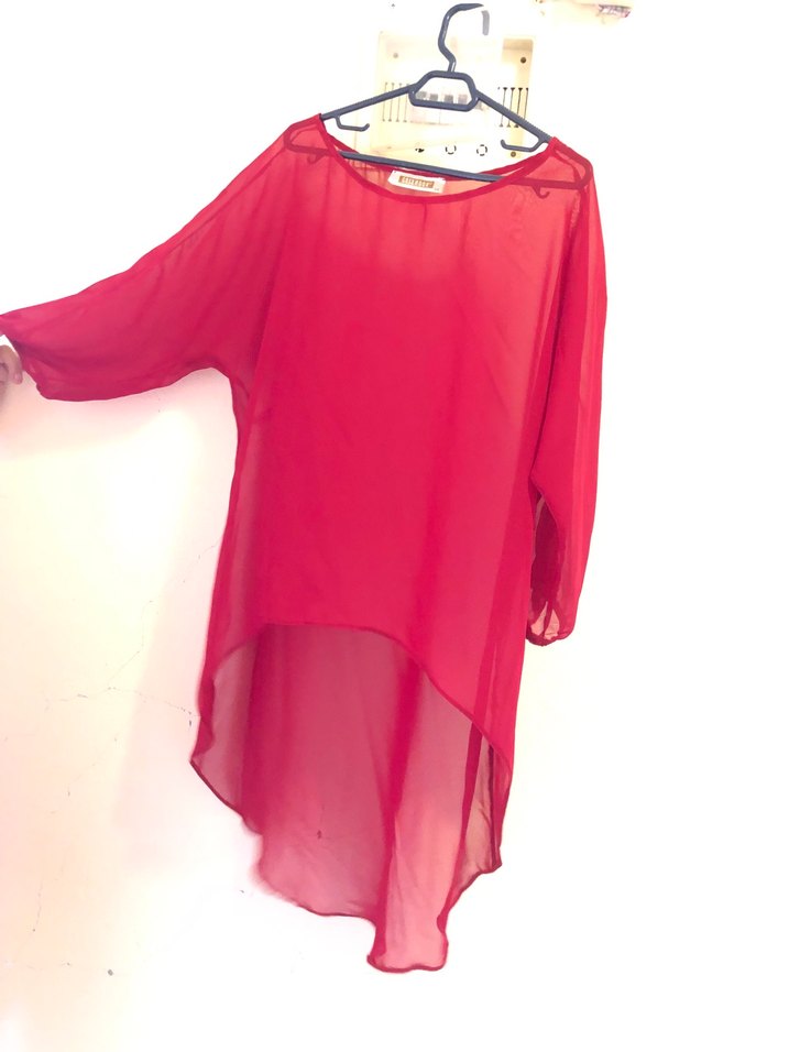 Kırmızı Baskılı Midi Kolsuz Elbise - Görsel 4