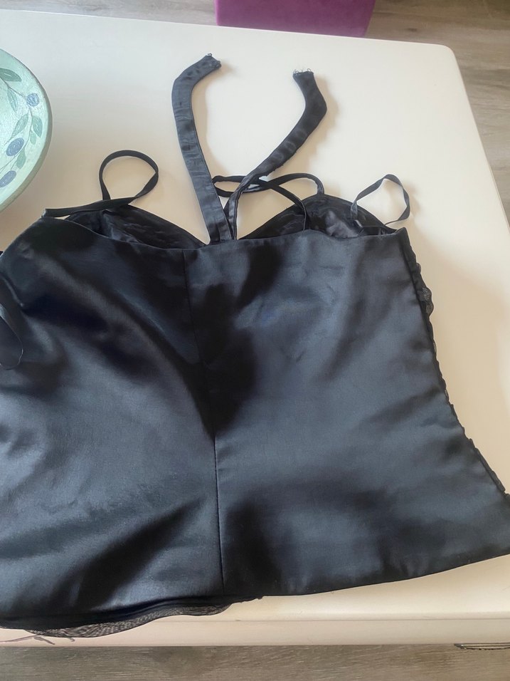 İnce Askılı Siyah Payetli Midi Abiye Elbise - Görsel 2