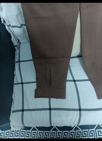 xl Beden Kahverengi paçaları düğmeli kumaş Pantalon