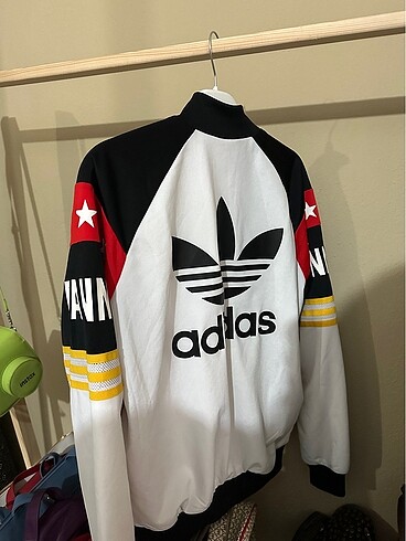 s Beden Adidas ceket