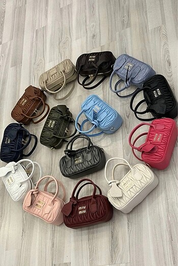 MIU MIU çanta