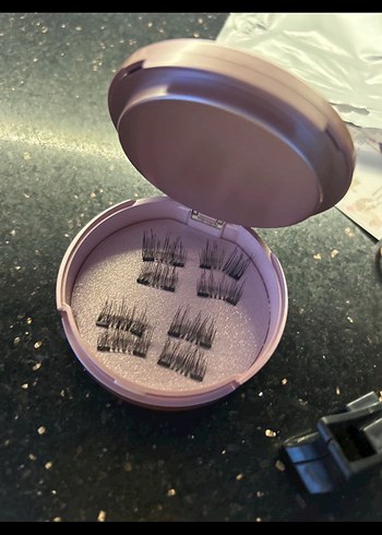 Kahverengi Işıltılı Takma Kirpik Seti - Görsel 3