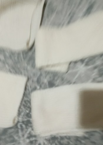 Çocuk Beyaz Örgü Bere ve Atkı Seti - Görsel 2