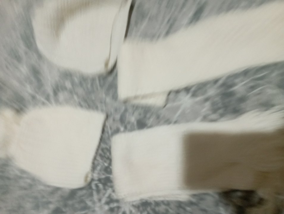 Çocuk Beyaz Örgü Bere ve Atkı Seti - Görsel 2