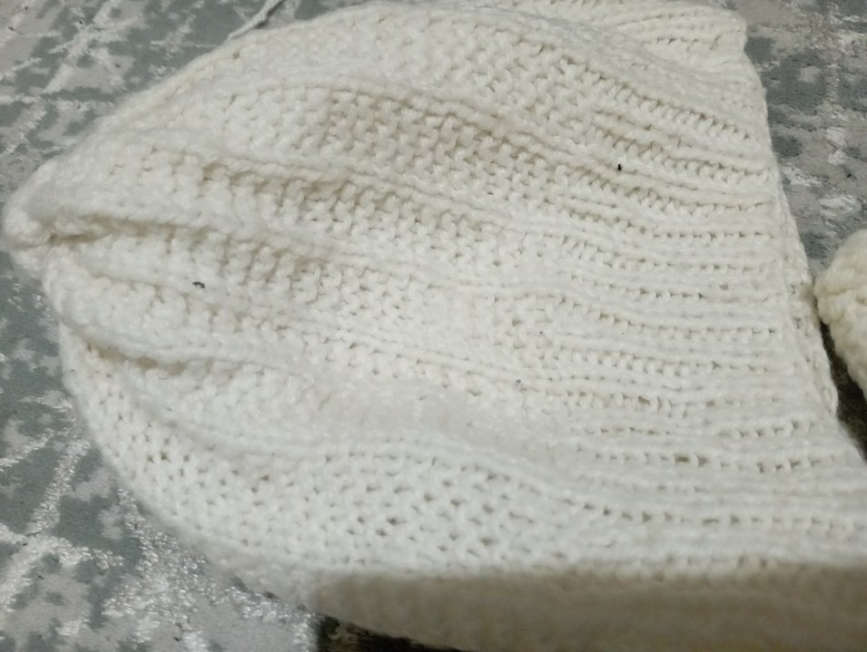 Çocuk Beyaz Örgü Bere ve Atkı Seti - Görsel 5