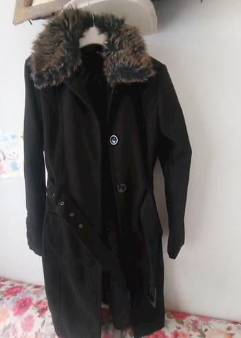 Kürk Yaka Siyah Kaban kaşe - Görsel 2