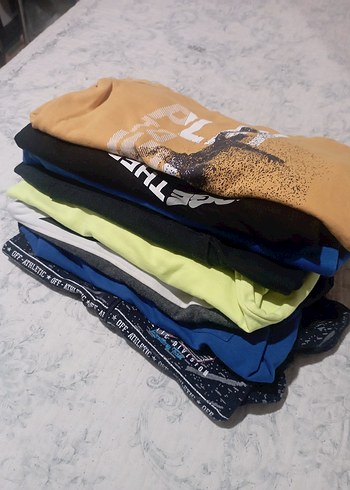 8 adet 6 8 yaş sweatshirter - Görsel 12