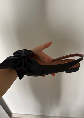 Siyah Fiyonk Detaylı Stiletto Kadın Ayakkabı