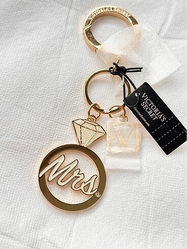 Victoria?s secret charm anahtarlık