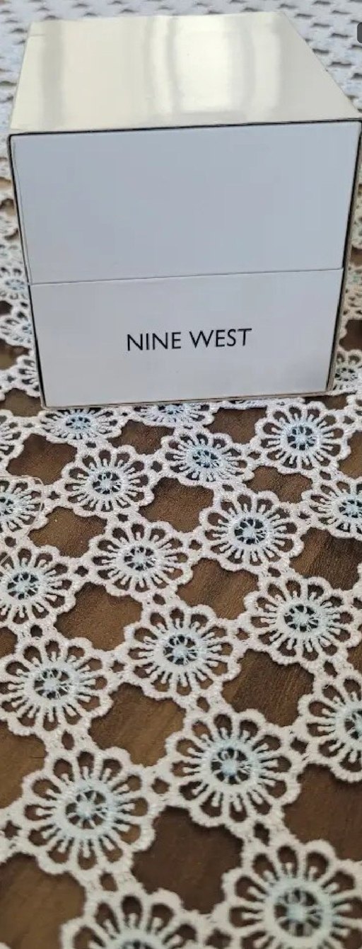 Nine West Gri Dijital Kadın Saati - Görsel 3