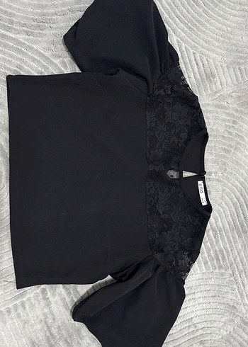 Dantel Detaylı Siyah Gotik Kadın Bluz