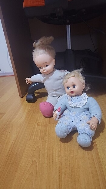 Oyuncak bebekler