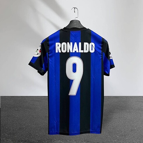 Ronaldo.N Inter Nostalji Forma