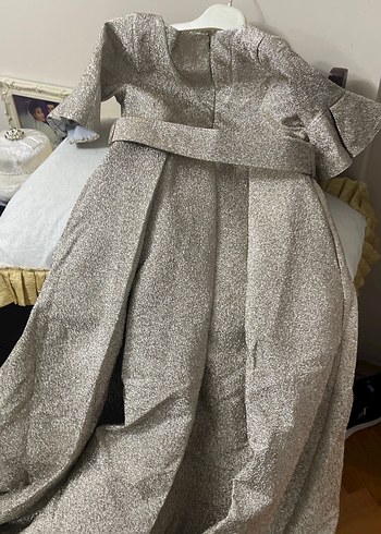 Gri Kemerli Uzun Kadın Abiye Elbise - Görsel 3