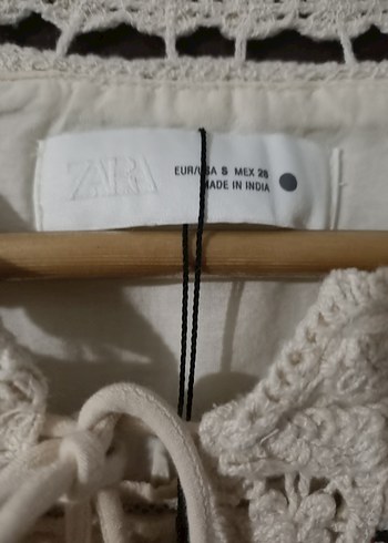 s Beden beyaz Renk zara nakışlı elbise