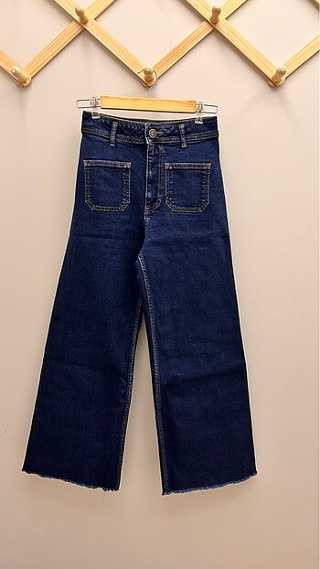 Zara Zara Jean