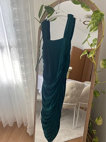 xs Beden yeşil Renk Drapeli elbise