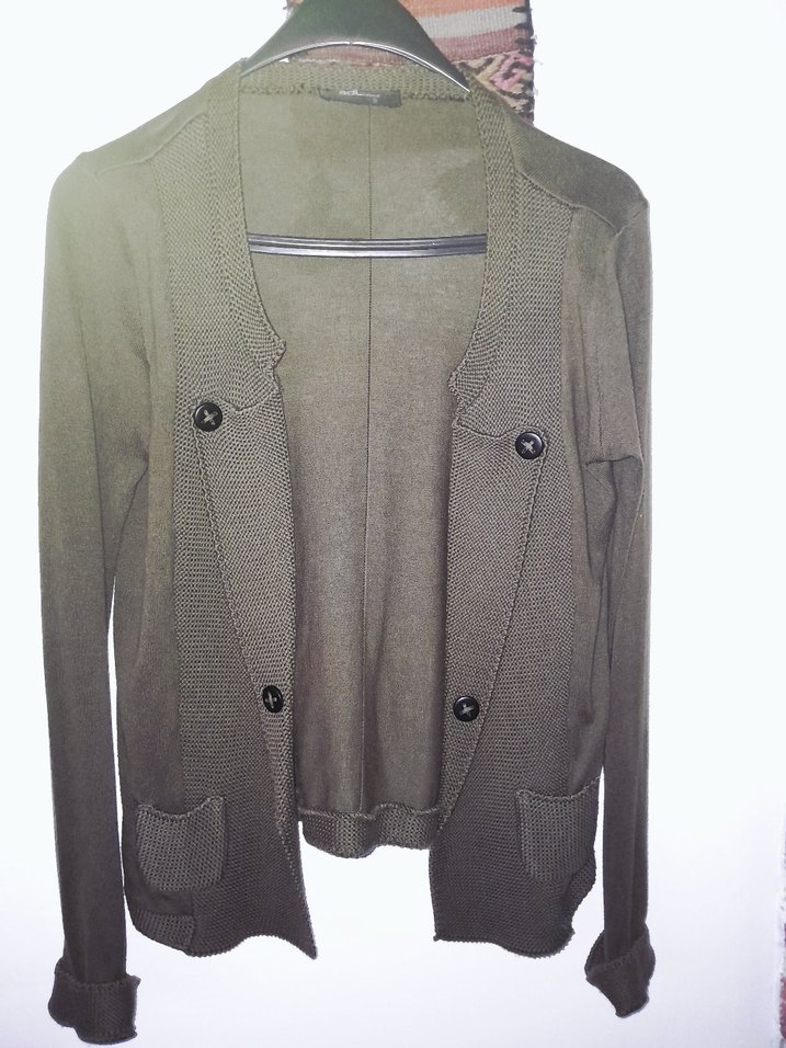 Düğmeli haki Kadın Hırka - Görsel 2