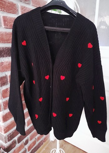 Nakışlı Siyah Örgü Hırka - Görsel 4