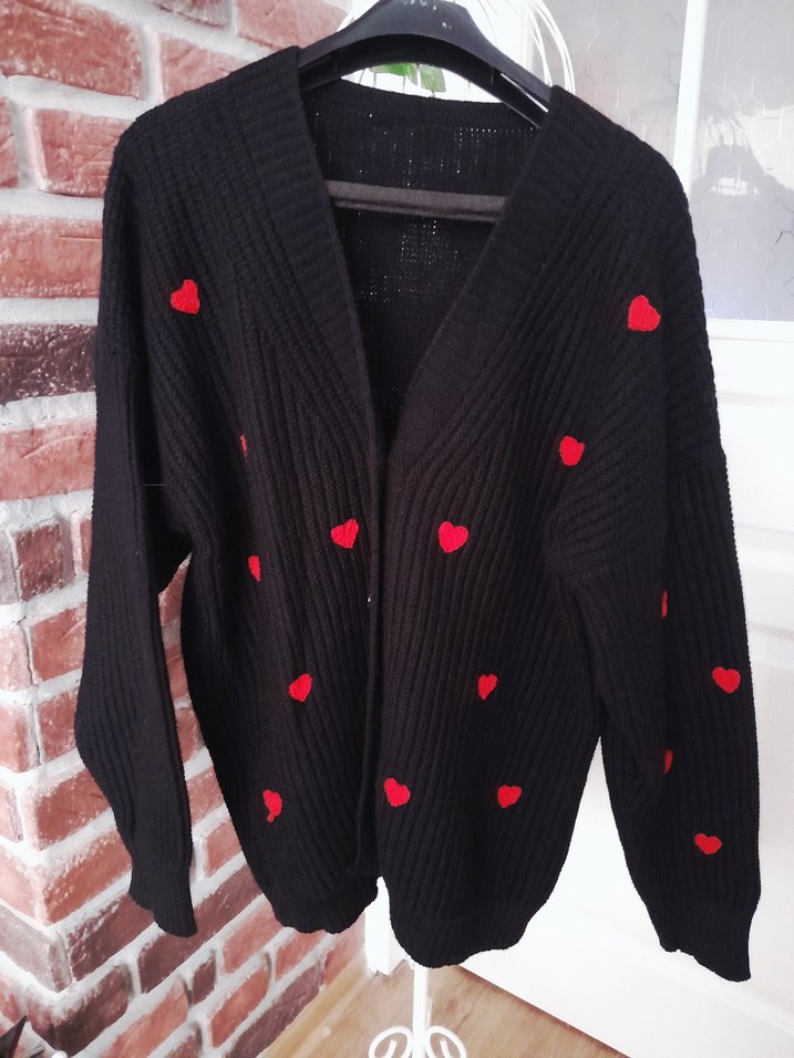 Nakışlı Siyah Örgü Hırka - Görsel 4