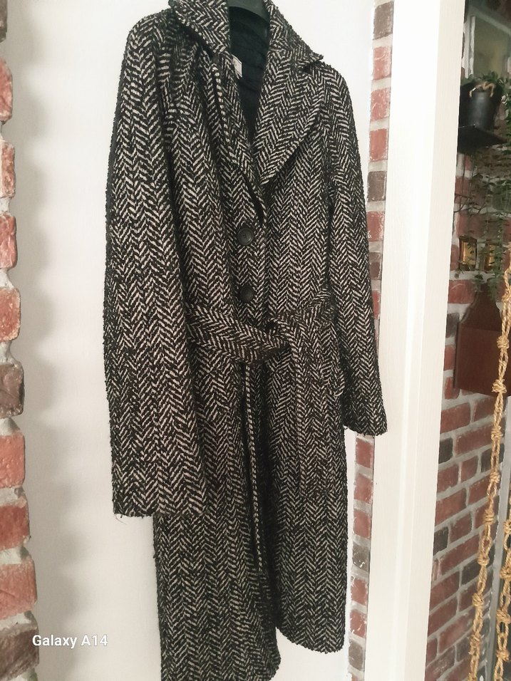 Mango Desenli Kuşaklı Kaban - Görsel 3