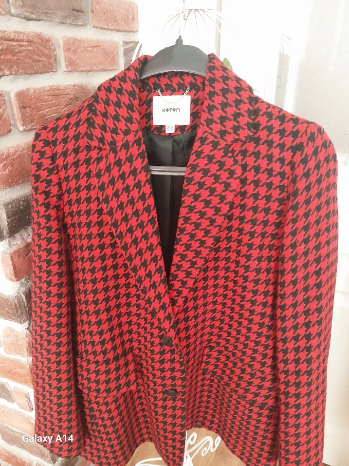 Düğmeli Kırmızı Kadın Midi Blazer - Görsel 4