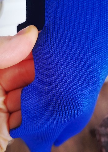 Mavi V Yakalı Fırfırlı Kadın Atlet - Görsel 2