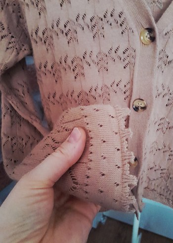 Bej V Yaka Örgü Kadın Hırka - Görsel 4