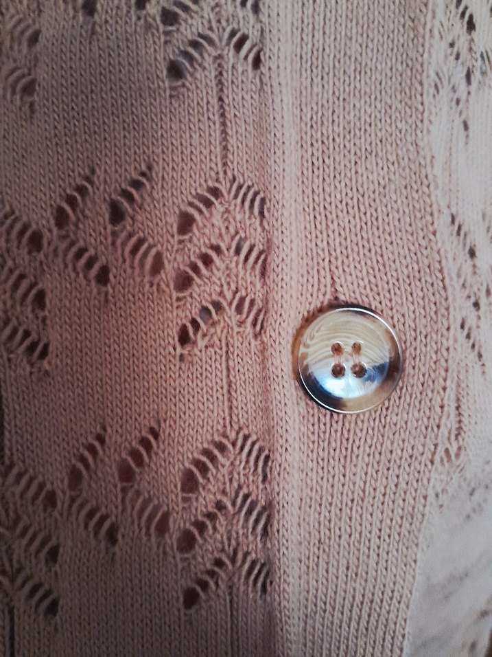 Bej V Yaka Örgü Kadın Hırka - Görsel 3