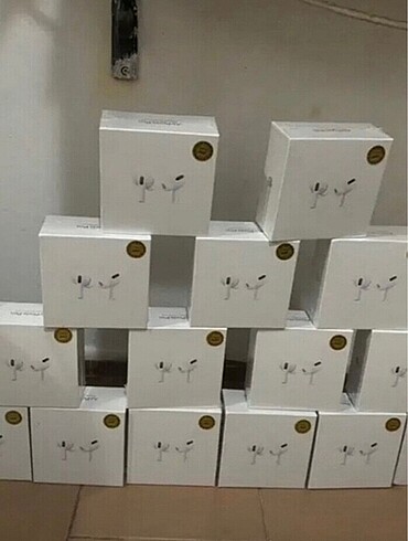 AirPods