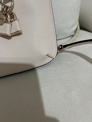 Beden Guess çanta