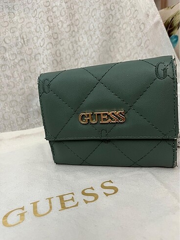 Guess cüzdan