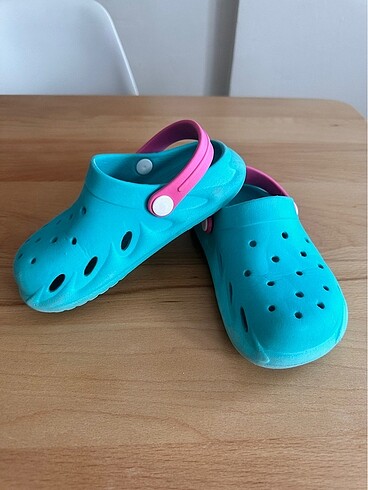 LCW Crocs Tarzı Sandalet